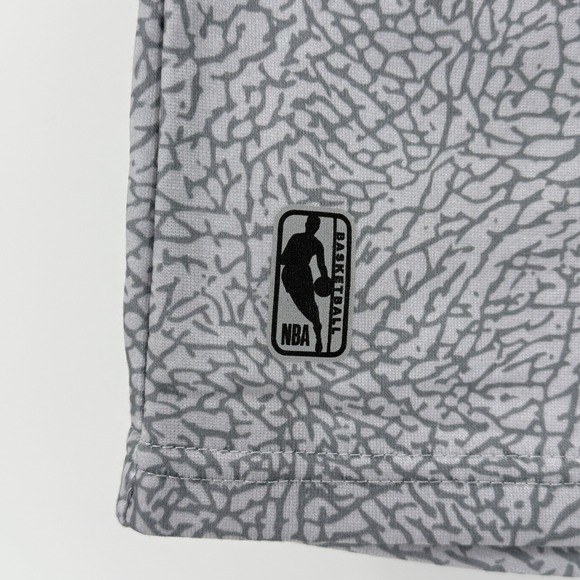 NBA Basketball Power Drive Shorts Mens Size Medium Gray Athleisure Athletic Gym - Picture 12 of 16